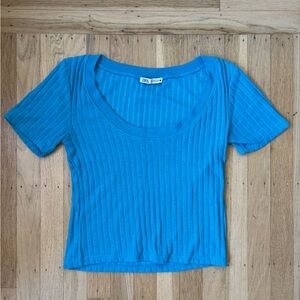Bright blue ribbed Zara top